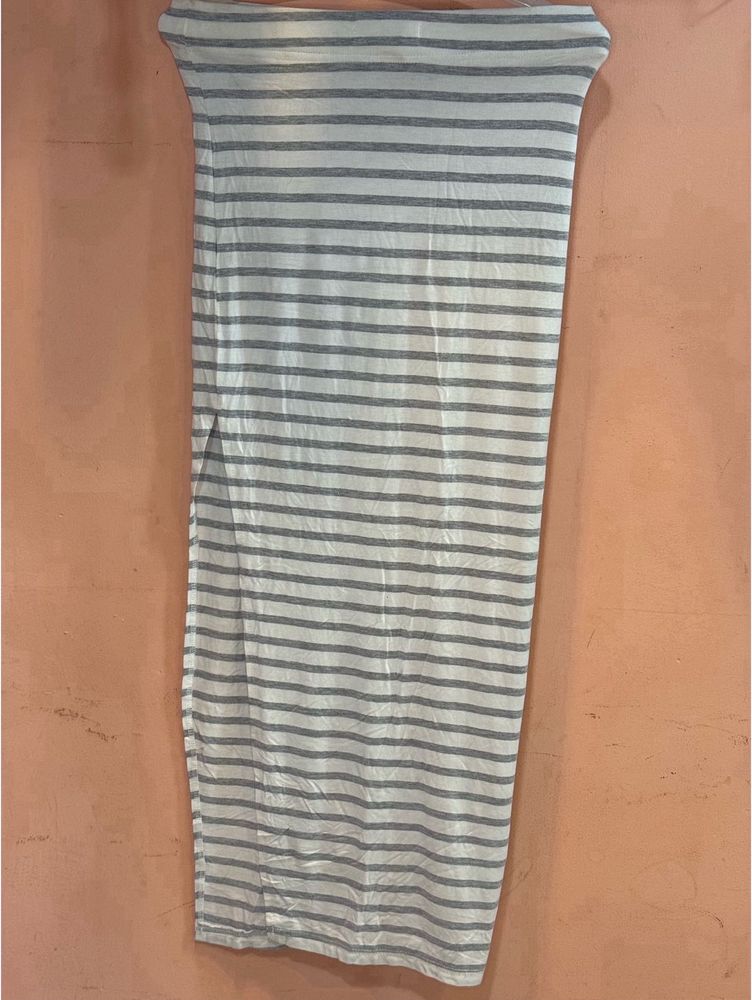 striped pattern skirt