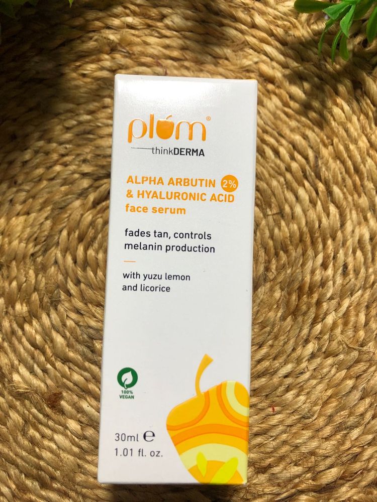Plum Alpha Arbutin Face Serum