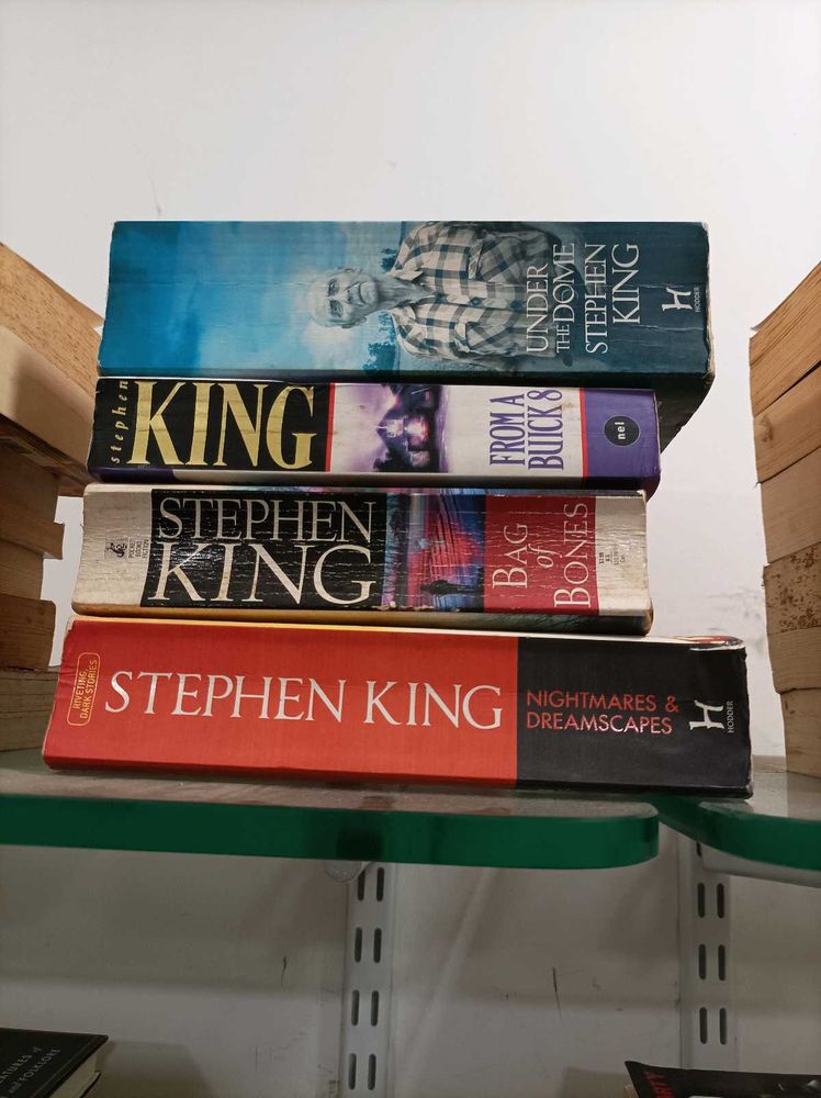 Stephen King Book Lot