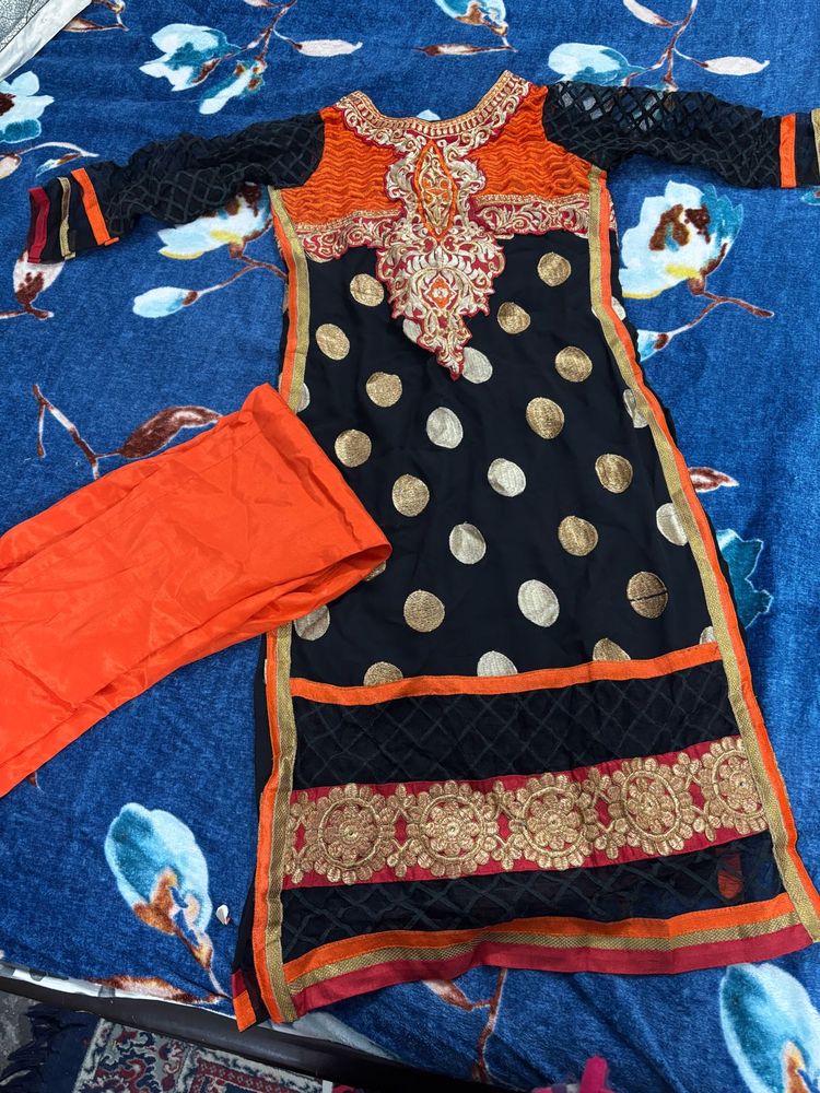 Beautiful Suit Without Duptta