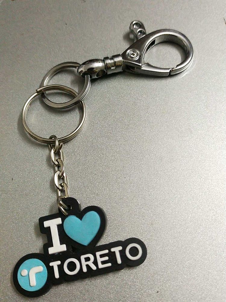 &#34; I 💙 Toreto Keychain With a Hook Keyring