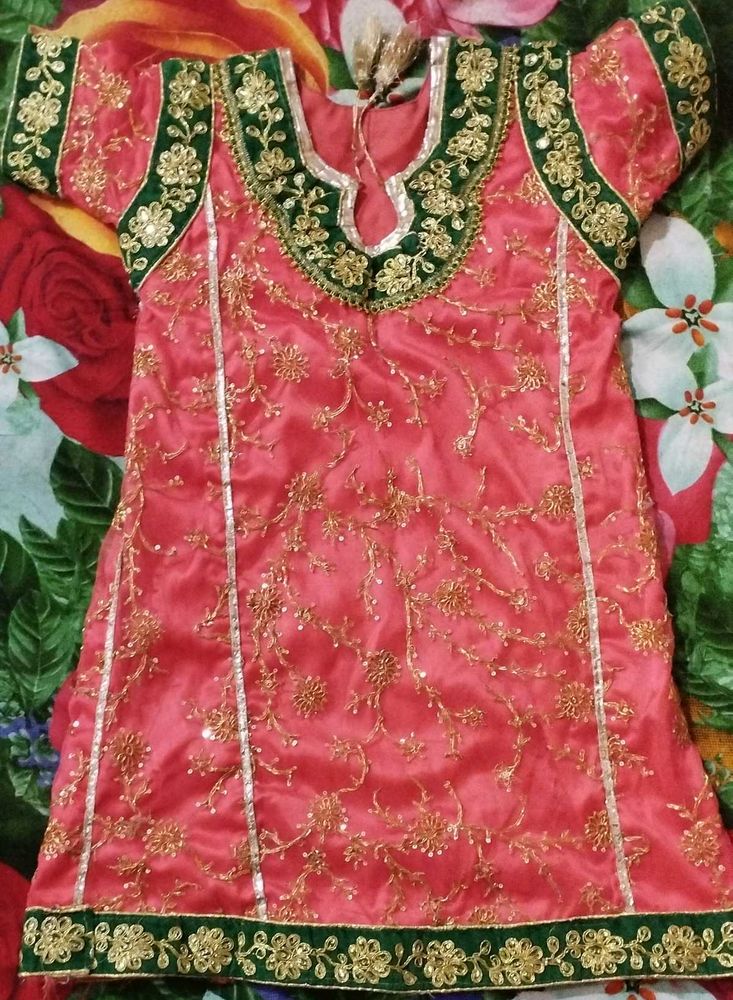 Embroidered Salwar Kameez