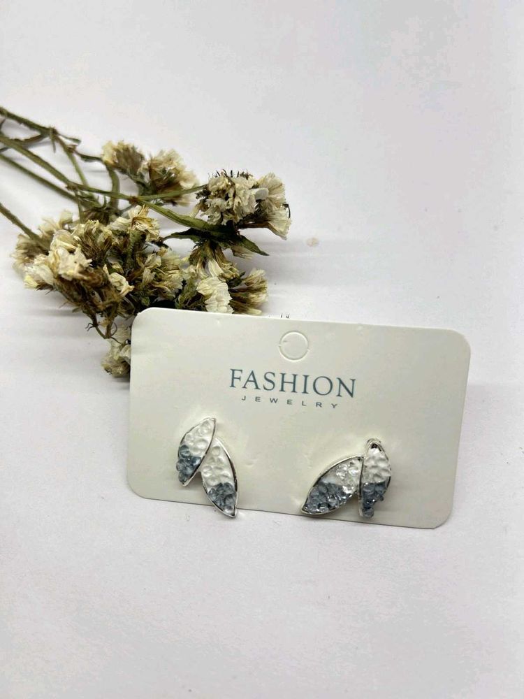 Textured Leaf Studs