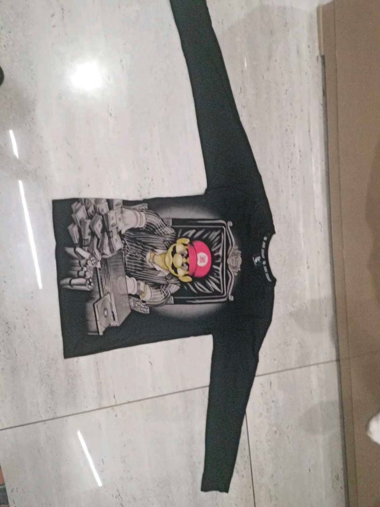 Mario Graphic Long Sleeve