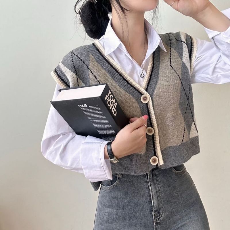 Argyle Knit Vest - Trendy Layer!