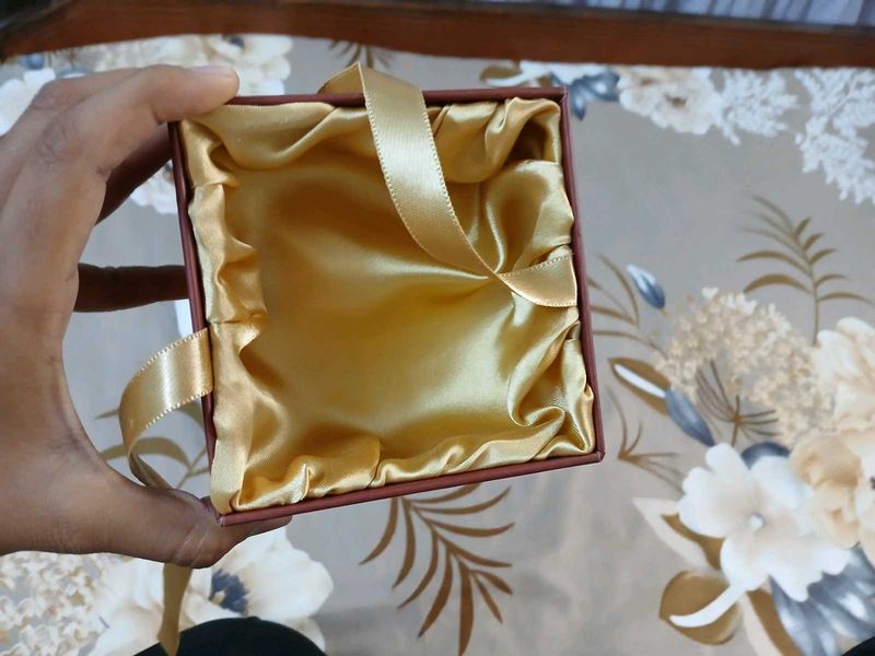 GemsMantra rudraksh box