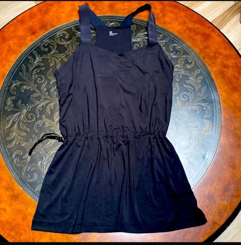 GAP Black Tank Top
