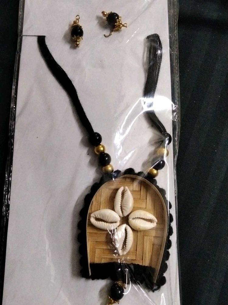 Handmade Wooden Pendant Necklace with Beads, Earri