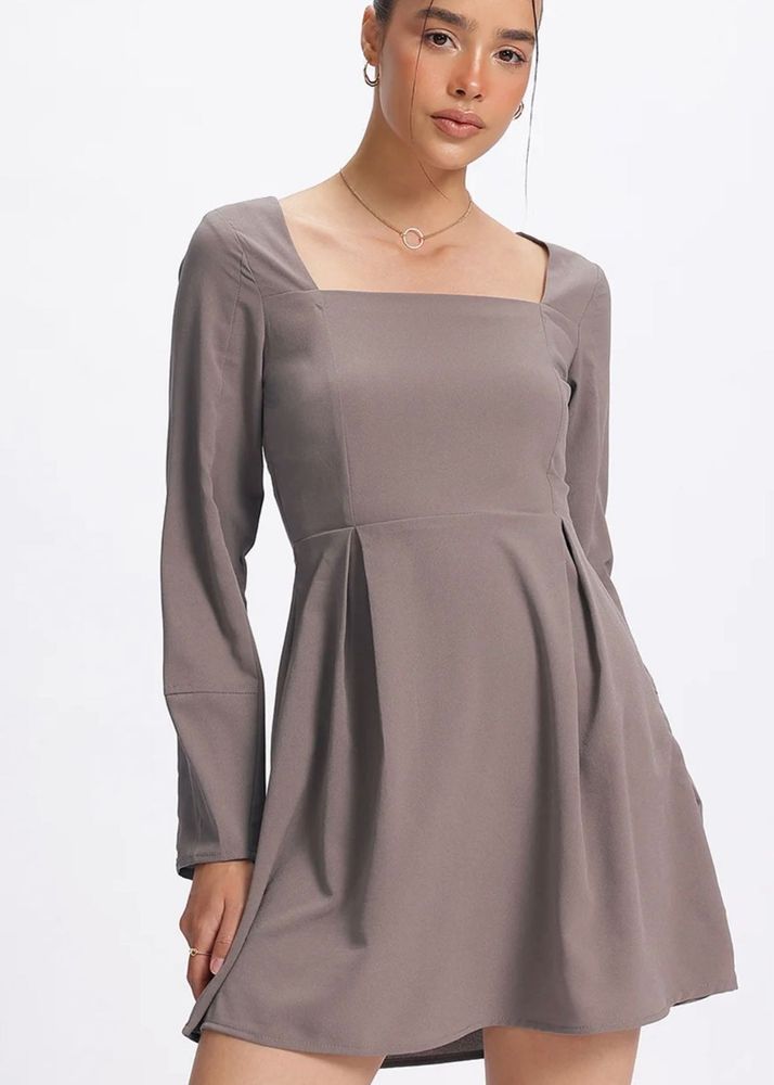 Elegant Square Neck Mini Dress