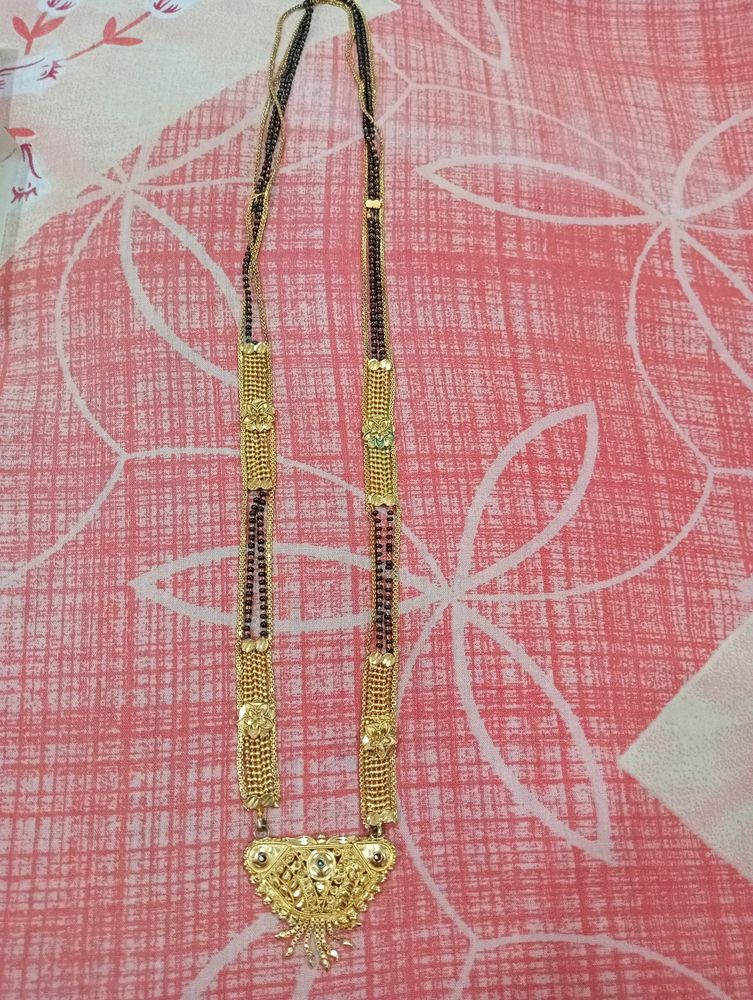Golden Mangalsutra 🎉
