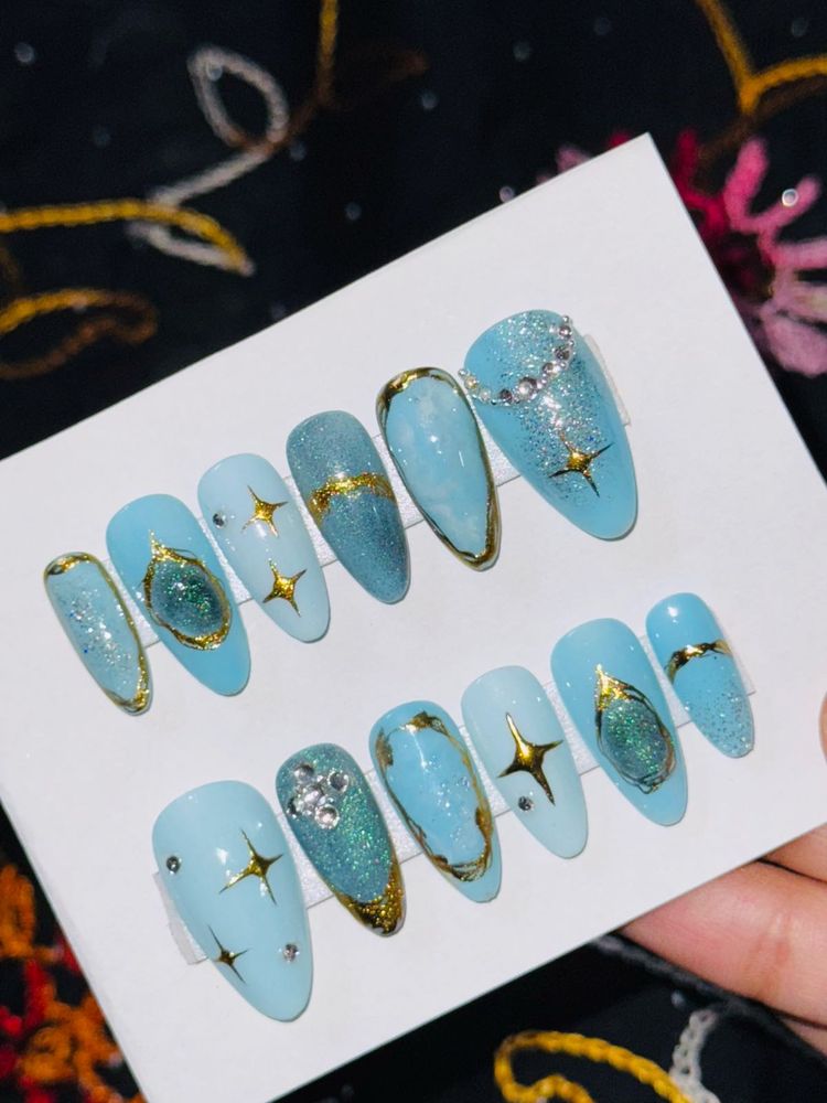 Blue Stargazer Press-On Nails
