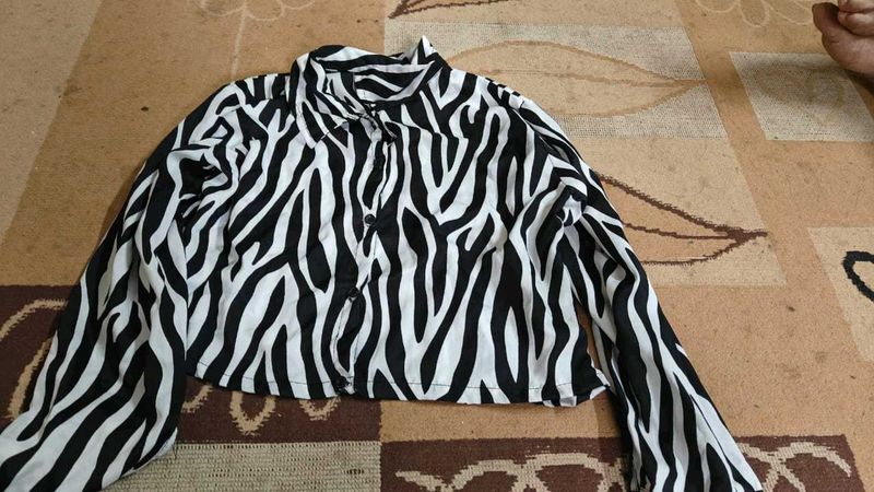Zebra Print Crop Top Size- Small