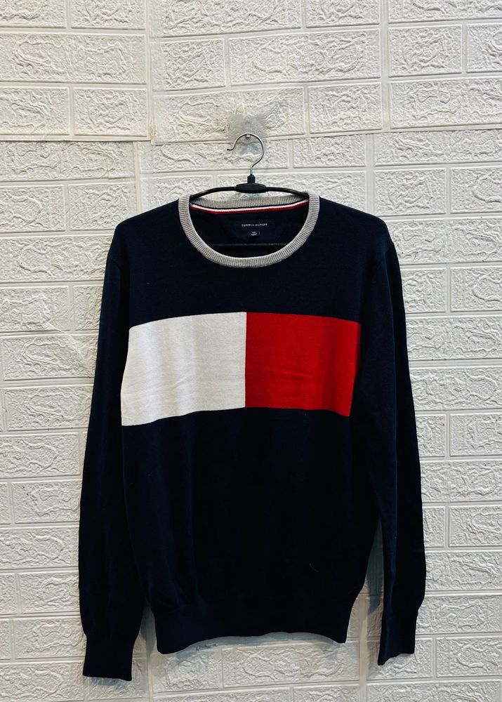 🇦🇺 Tommy Hilfiger Imported Sweater