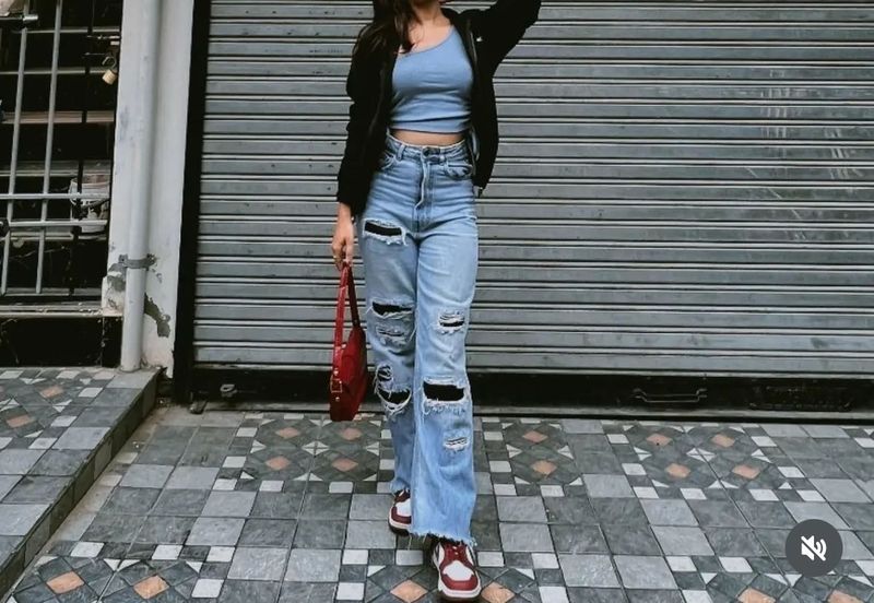 Ripped Wide Leg Jeans + Top Combo