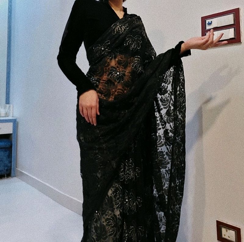 Black Saree