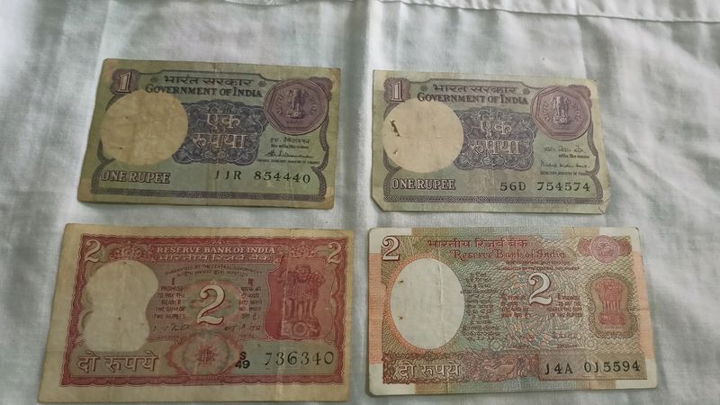 Old One Rupee And Two Rupe Notes