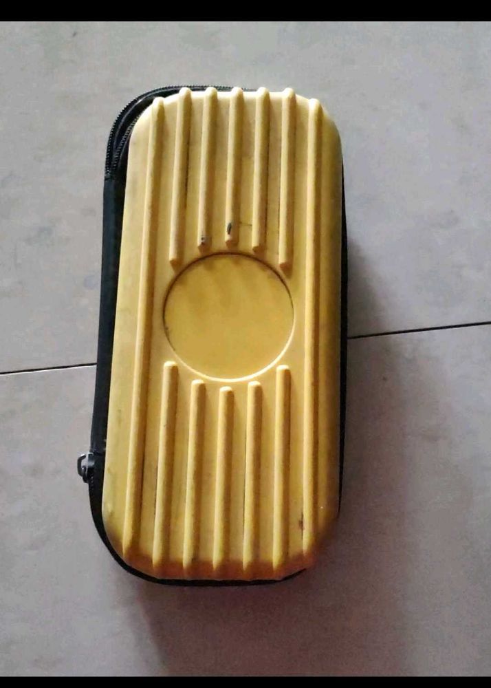Kid&#39;s Compass Case