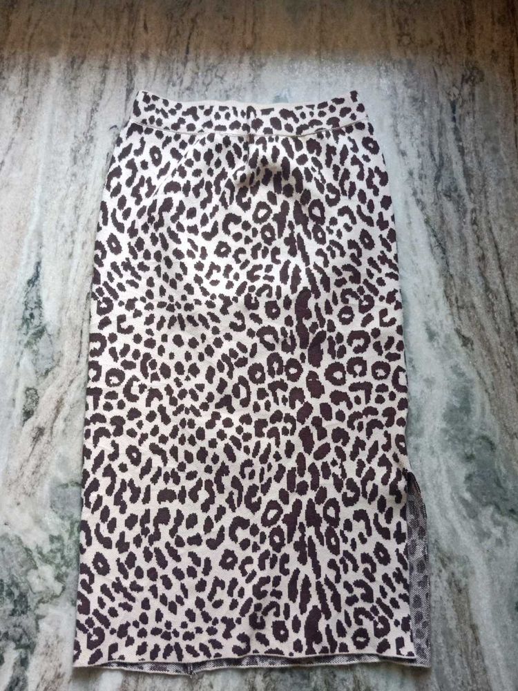Cheetah Print Woolen Skirt