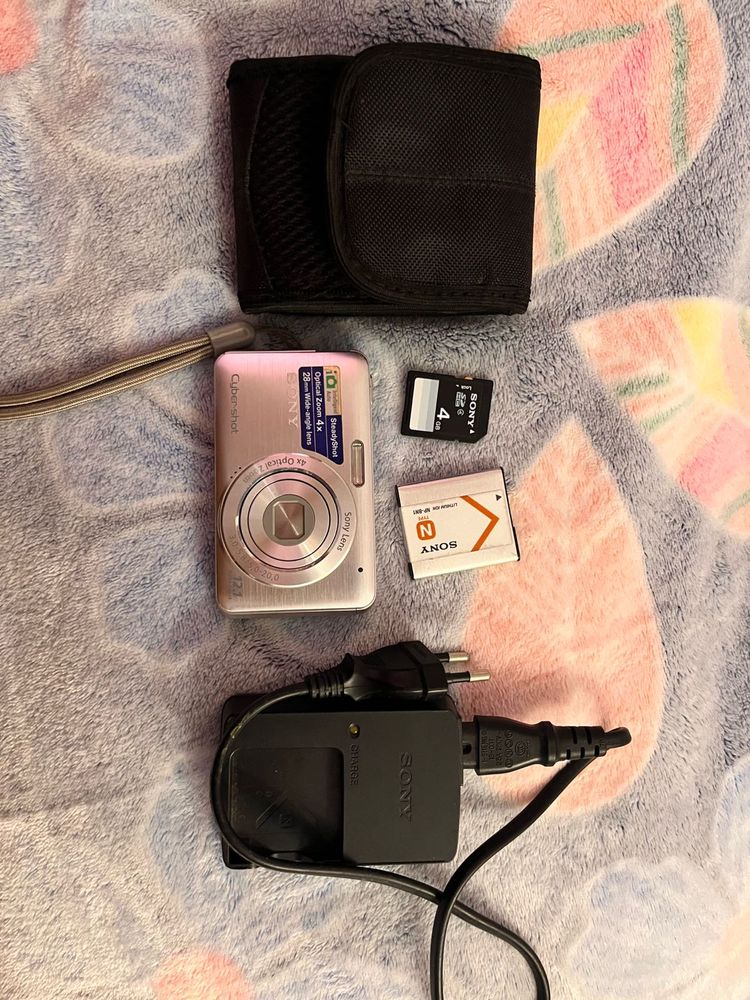 Sony Cybershot Digital Camera