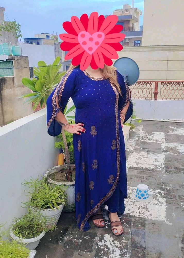 Elegant Blue Kurta Set