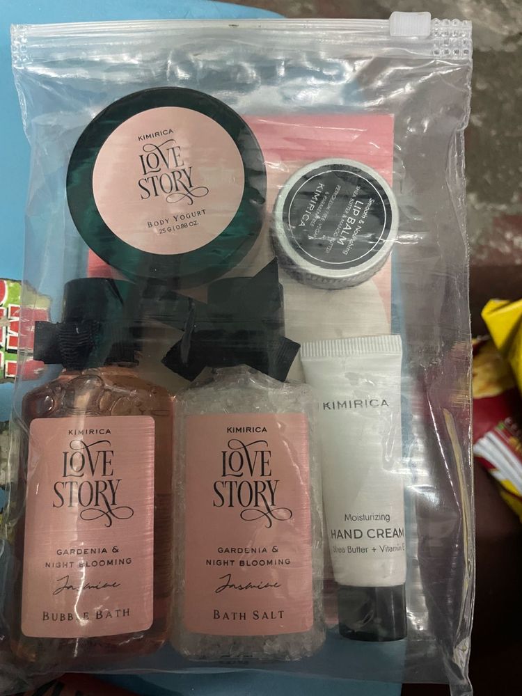 Kimirica Love Story Set