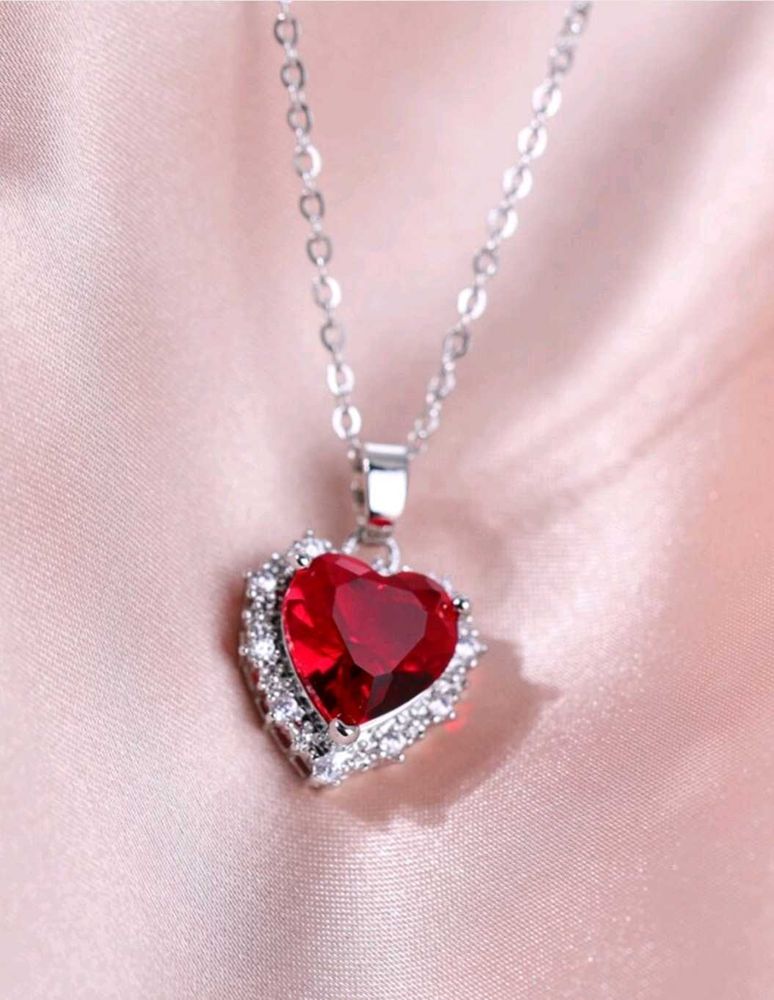 Elegant Red Crystal Heart Necklace