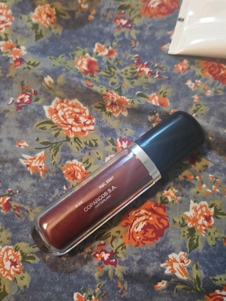 MAC, SUGAR makeup combo on sale