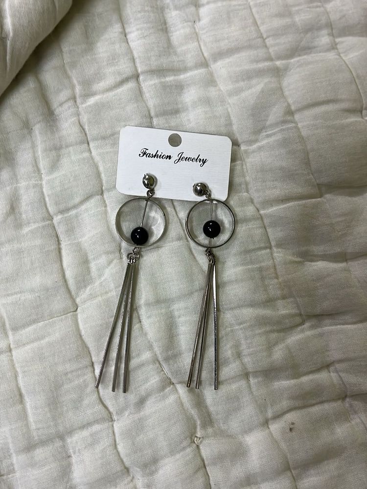 Chic Circle Drop Earrings