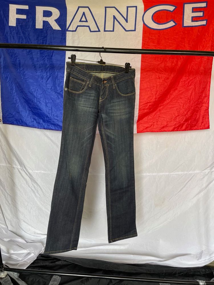 Levi’s Dark Wash Denim Jeans