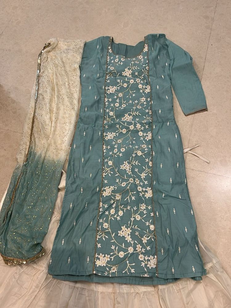 Teal Embroidered Kurti Set