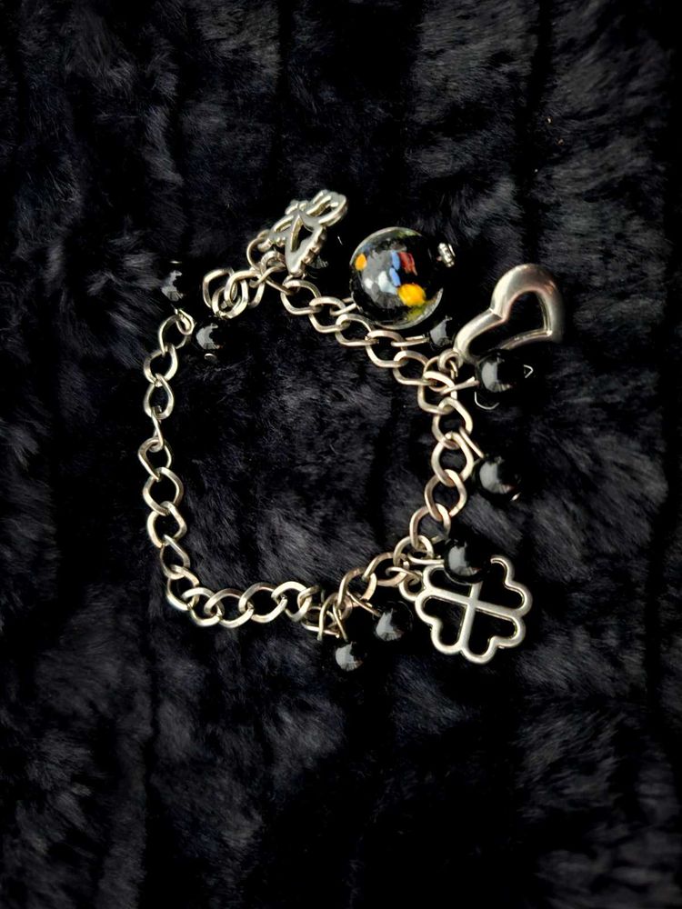 Charm Bracelet with Heart &amp; Clover