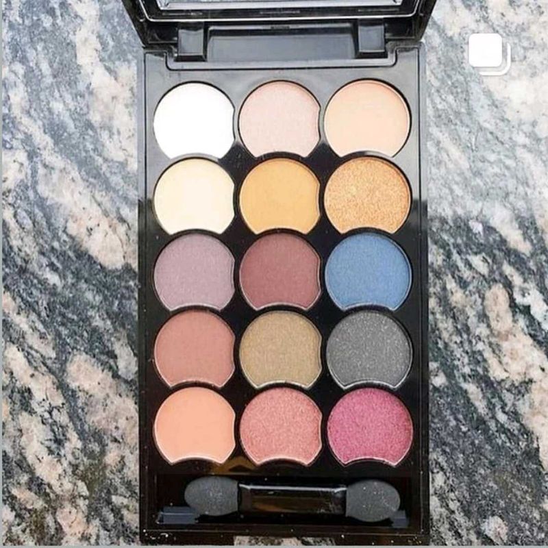 Sfr Eyeshadow Palette