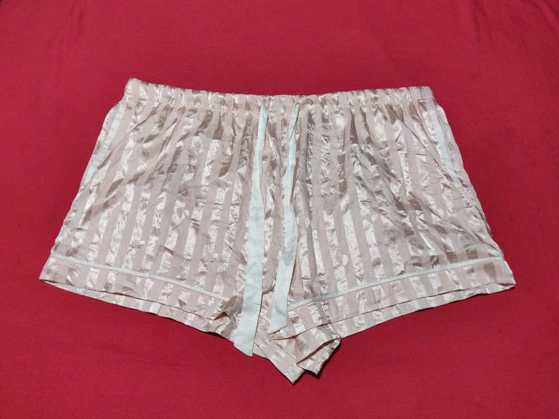 Women Shorts Size 44/46