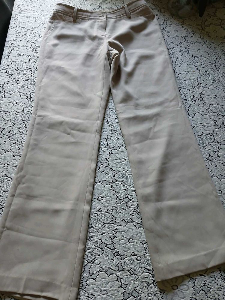 Olivia Lauren Beige Trousers, Size 34