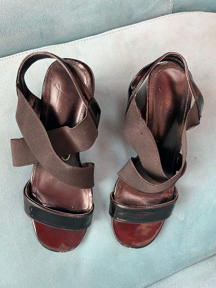 London Rag Heels + Flip Flops