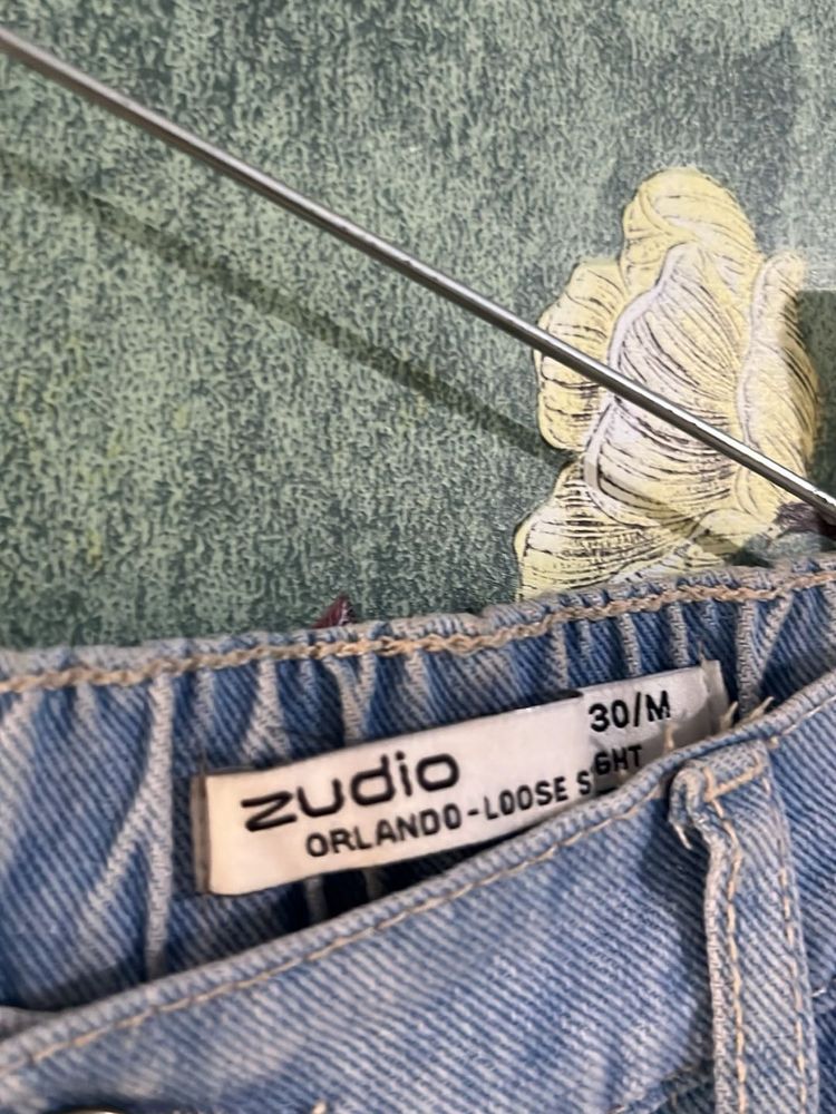 Zudio Loose Straight Jeans