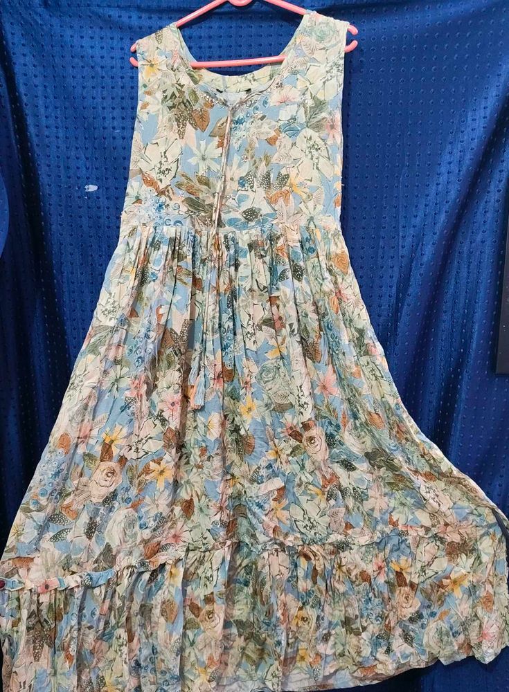 long floral dress for occasional wear