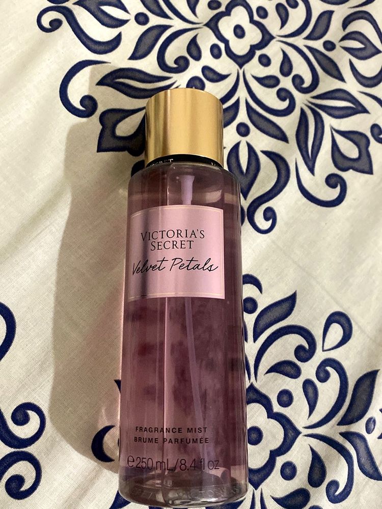 velvet petals Victoria&#39;s Secret