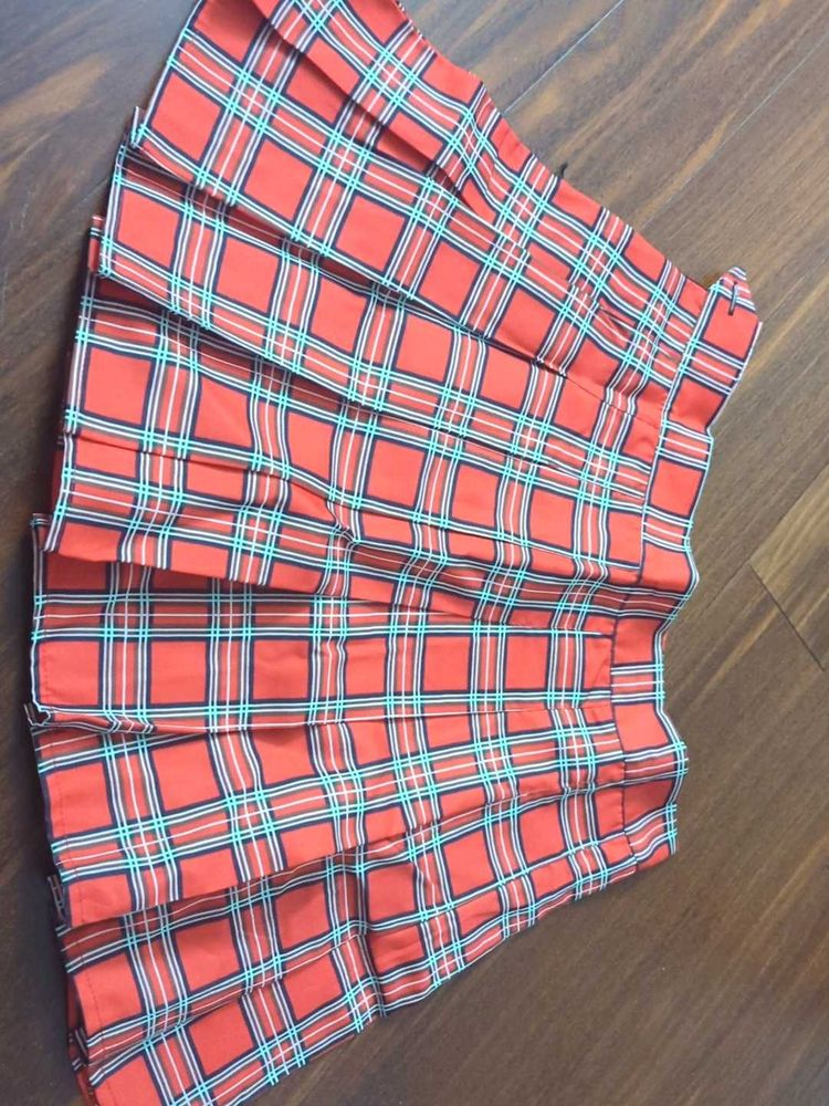 Red Plaid Pleated Skirt