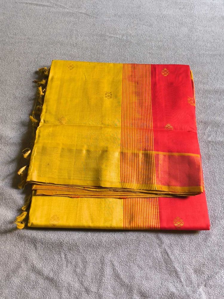 LL Pattu Sarees With Golden Butta