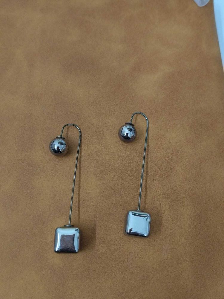 Silver Tone Drop Earrings