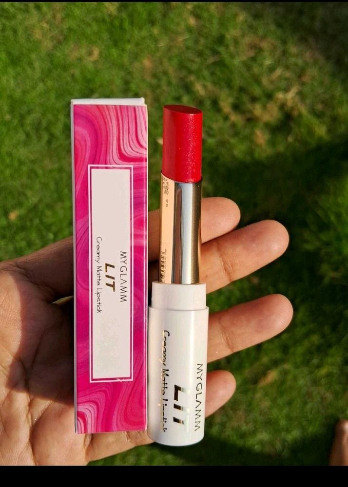 Myglamm Lit Creamy Matt Lipstick Any 1