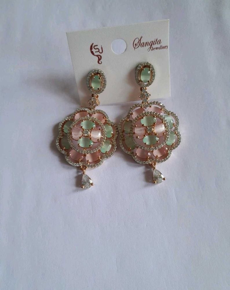 AD Elegant Floral Earrings