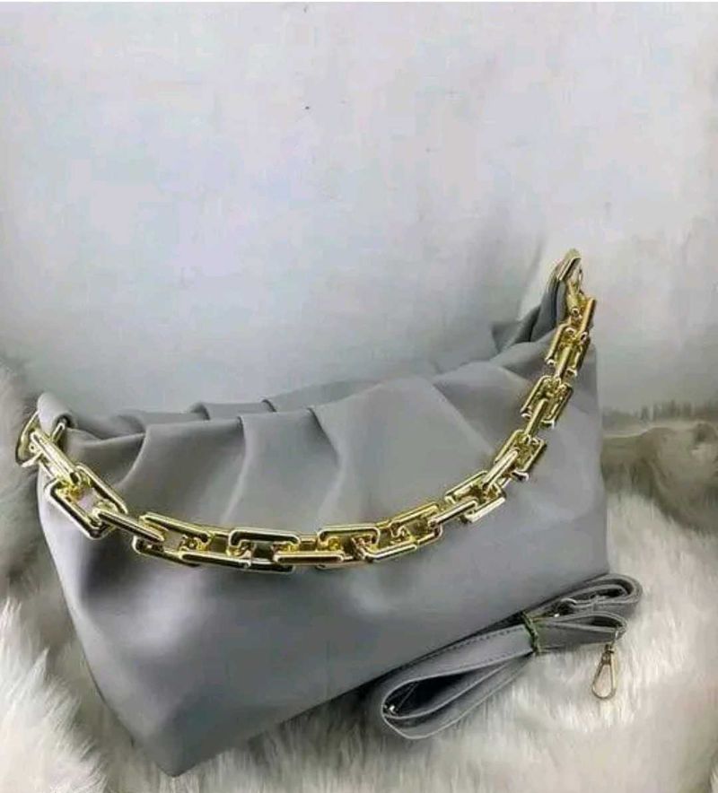 Chic Chain Handbag