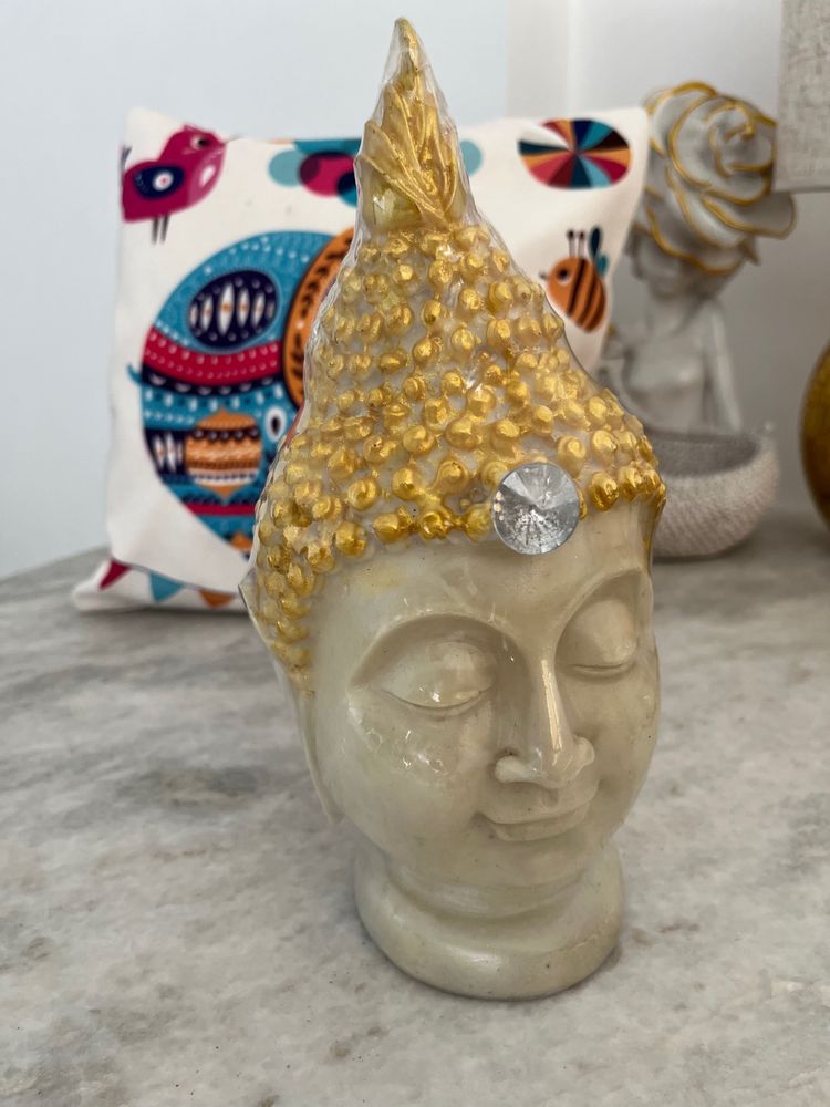Buddha Showpiece