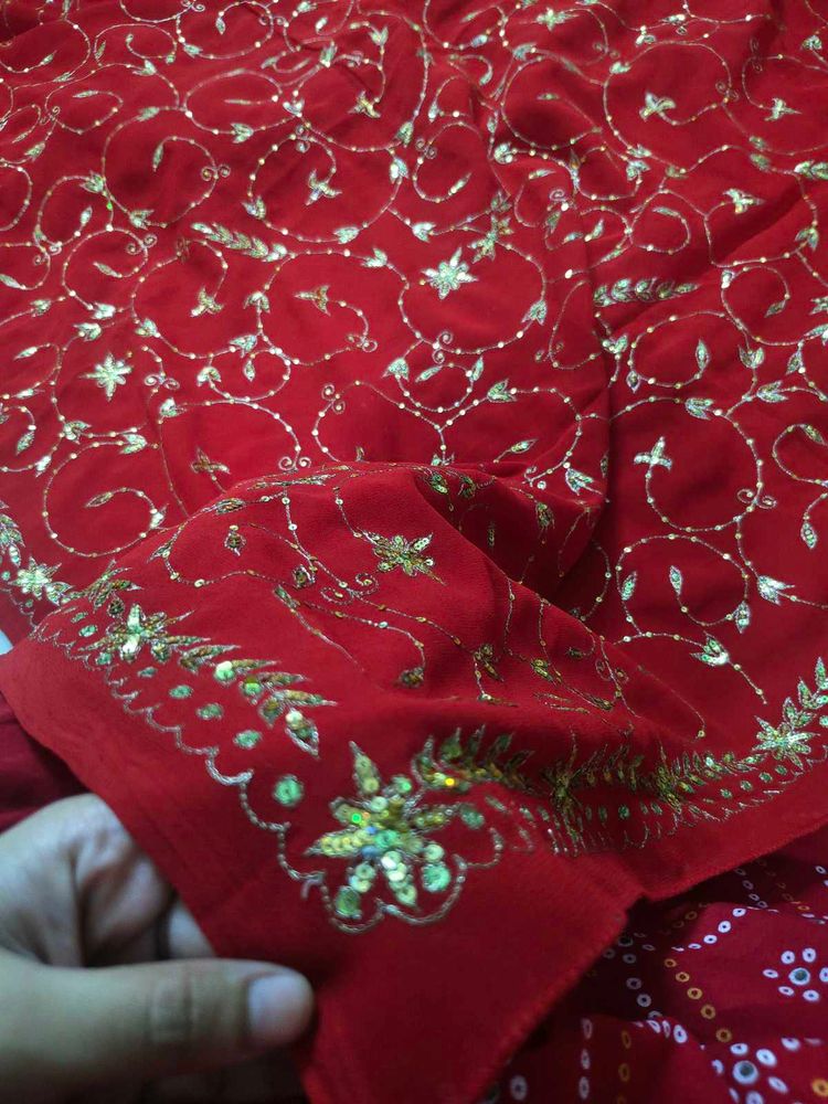 Red ♥️ aarii tari work saree vintage
