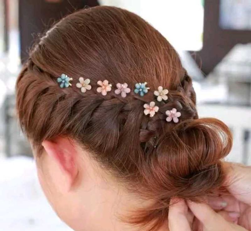 Cute Flower Hair Claw - Pack of 6 Pcs