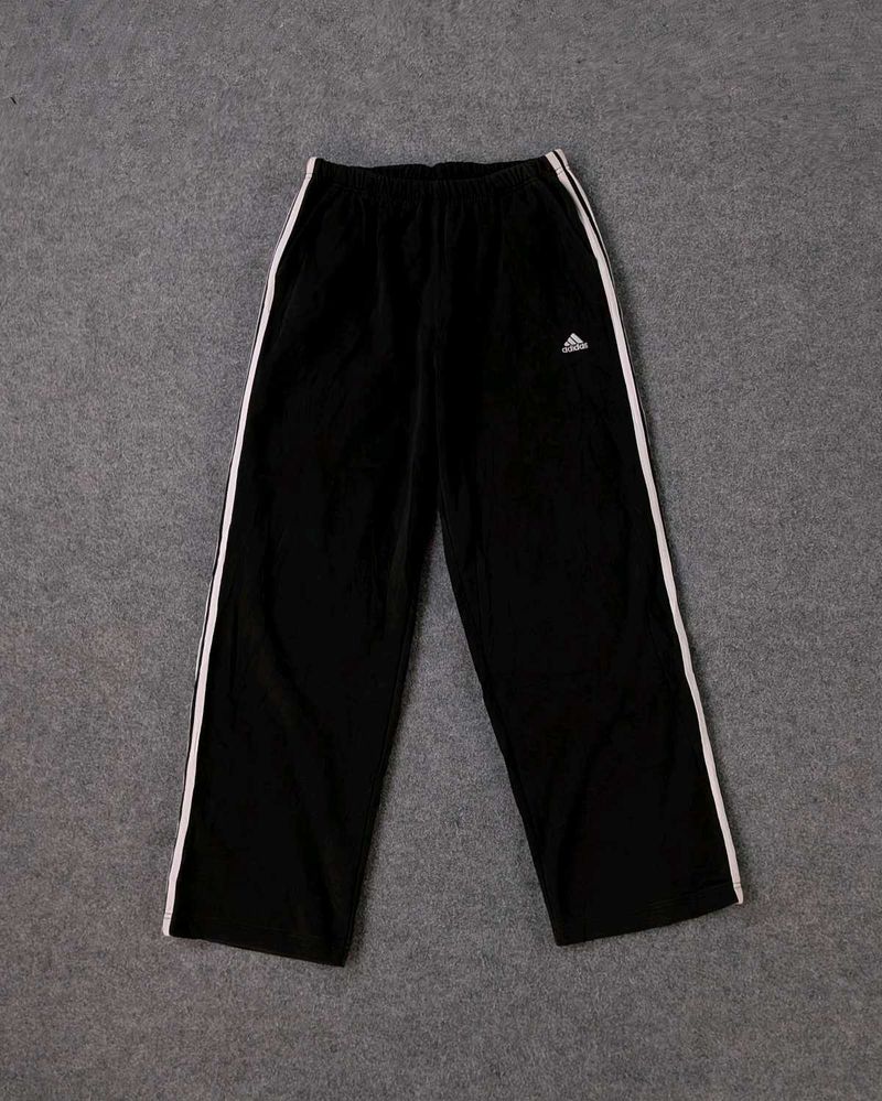 ADIDAS THREE STRIPE SWEATPANTS