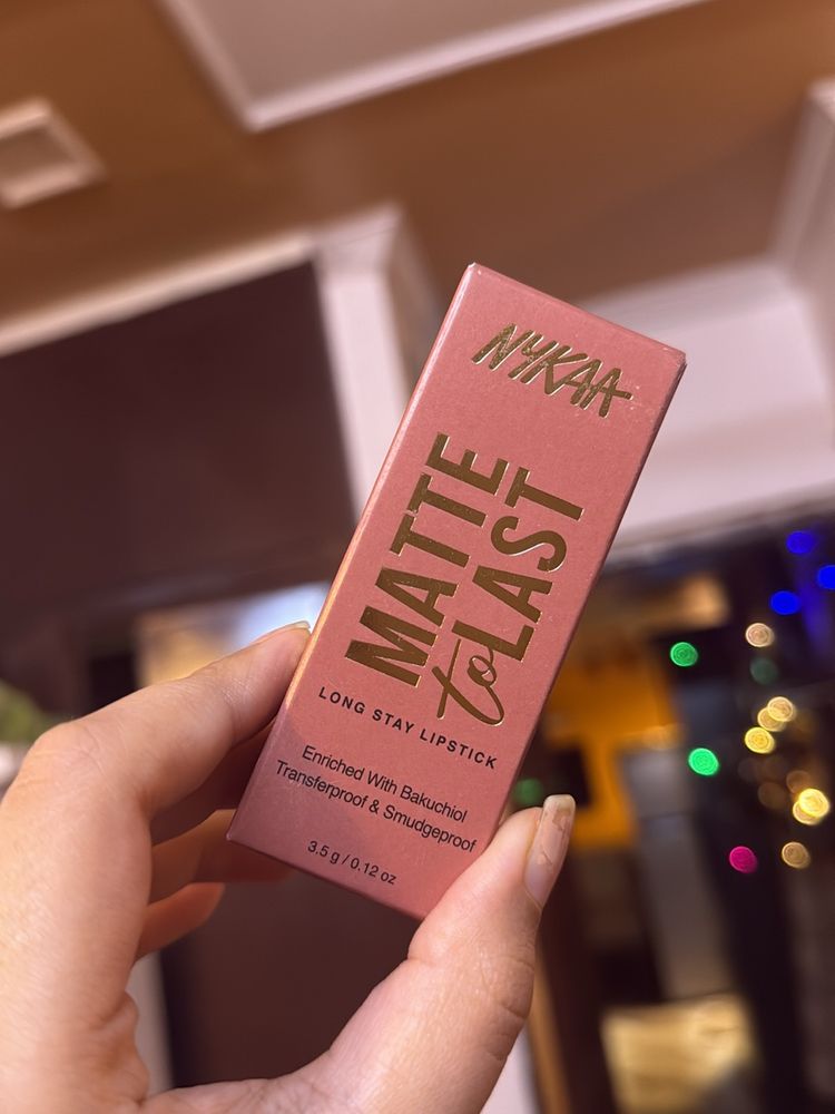 Nykaa Matte To Last Lipstick