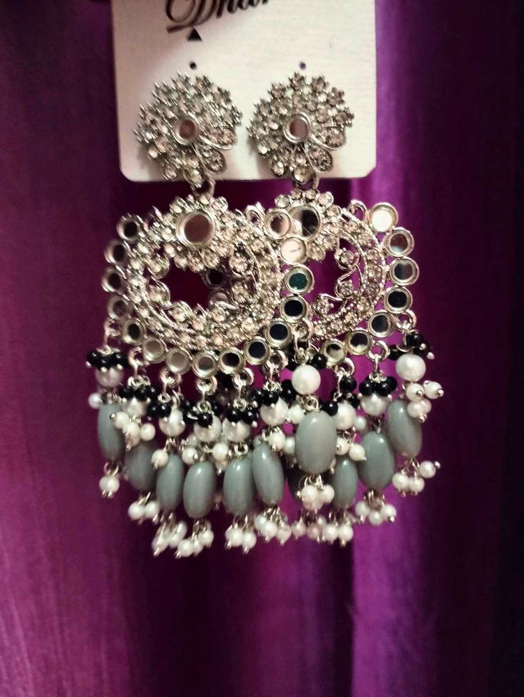 Jhukma with mirror work